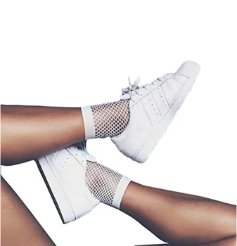 

2020 Women New White Hollow Sock Women Ruffle Fishnet Ankle High Socks Mesh Lace Fish Net Short Socks Hot Sale