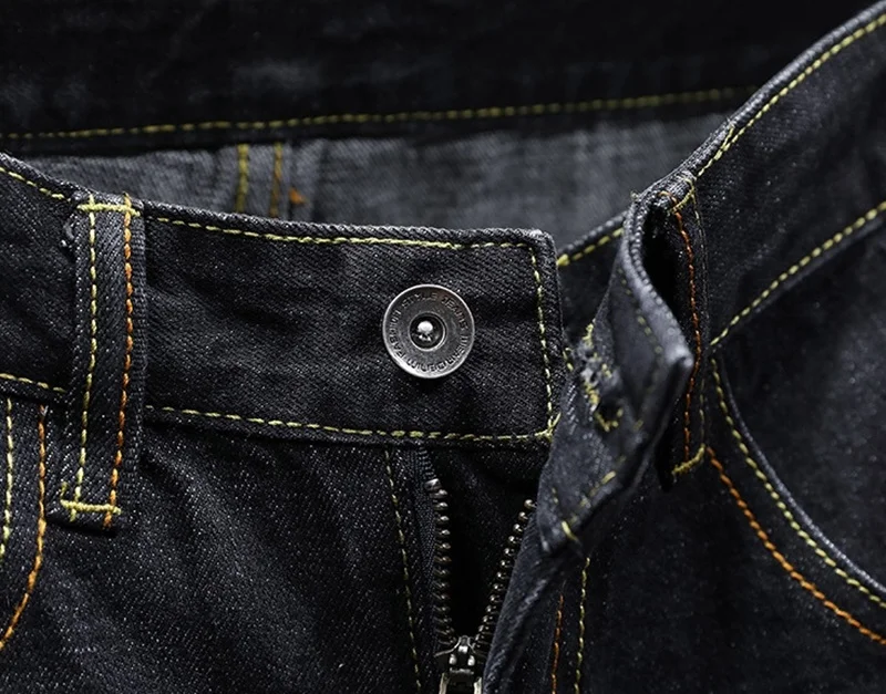 12137400908_688013257