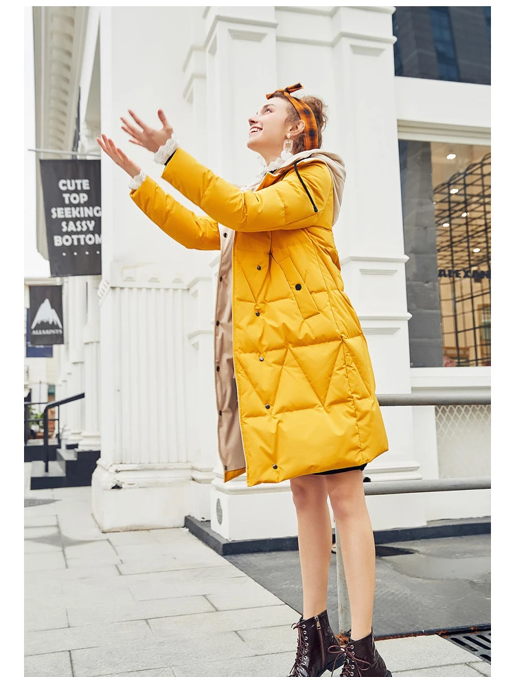 Высококачественная теплая зимняя тонкая Толстая куртка на утином пуху с капюшоном Женская парка новая желтая длинная куртка Женское пальто WM85