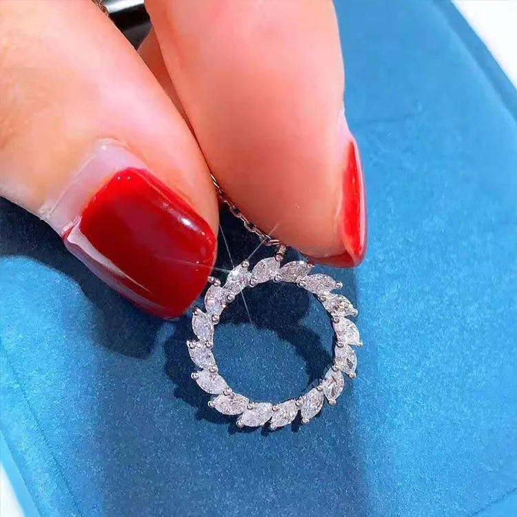 Cute Silver Color Sun Flower Pendant Long Chain Necklace for Women Fashion Jewelry Choker Statement Necklace