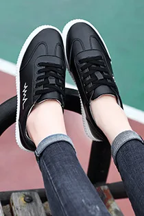 

Korean-style Platform Thick Bottomed White Shoes 2018 New Style Casual Large Size 41 Yards WOMEN'S Shoes Spring And Autumn Stude