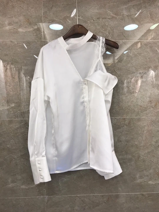 

2019 Early Autumn New Woman Irregularly Cut Single Shoulder Pure-sleeved Silk Satin Blouse 816