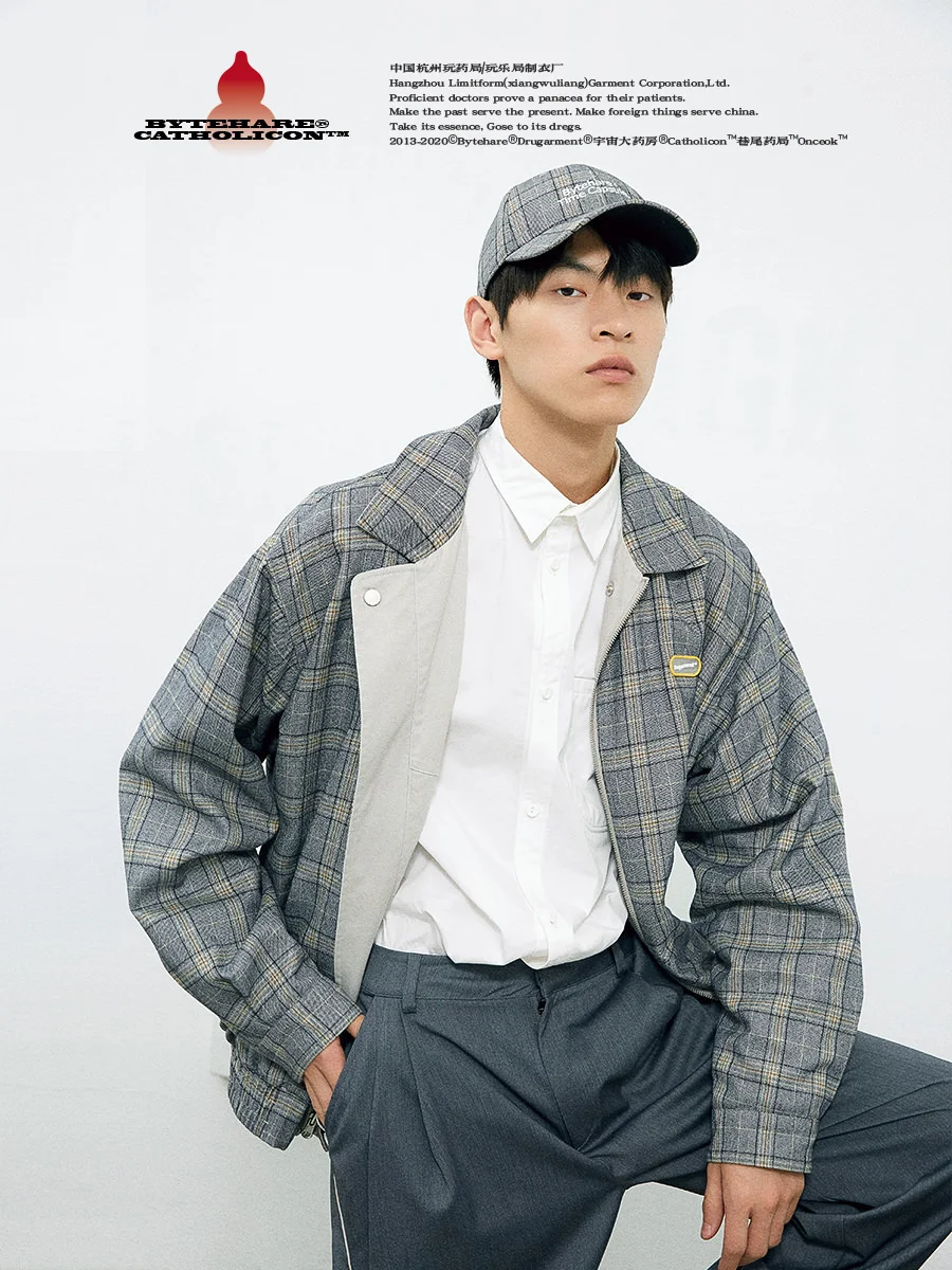 ByteHare Play Drug Bureau's Both sides of the front and back wear thicker plaid men's loose zipper jacket couple models coat