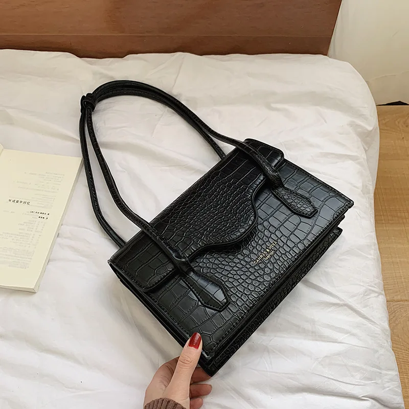 

Retro Hong Kong Style Bag Women's 2020 New Style Fashion Korean-style Versatile Textured Shoulder Bag Fashion Armpit Bag Square