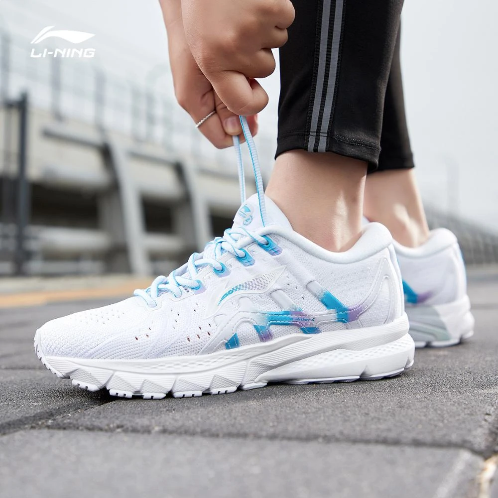 on cloud running shoes stability