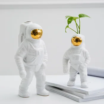 

Cool Astronaut Vase And Piggy Bank Ceramic Model Unique Astronaut Dried Flowers White Ceramic Vase for Desk Decor