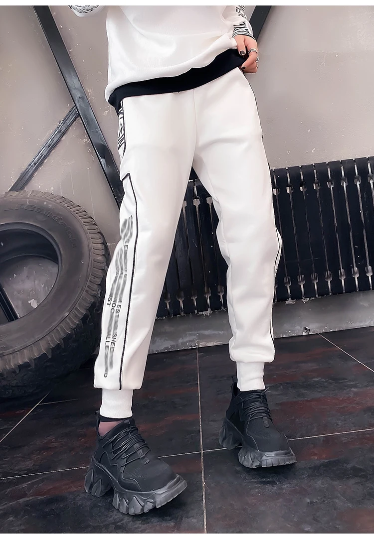 LIAOBUDE Winter Jogger Sweatpants Women Warm Elastic Waist Letters Patch Pants Thick Streetwear Velvet Trousers 1214W989