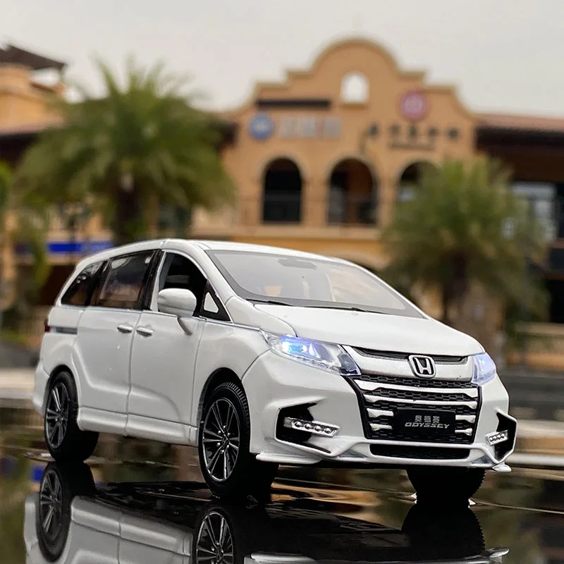 132 HONDA Odyssey MPV Alloy Car Model Diecasts & Toy Metal Vehicles