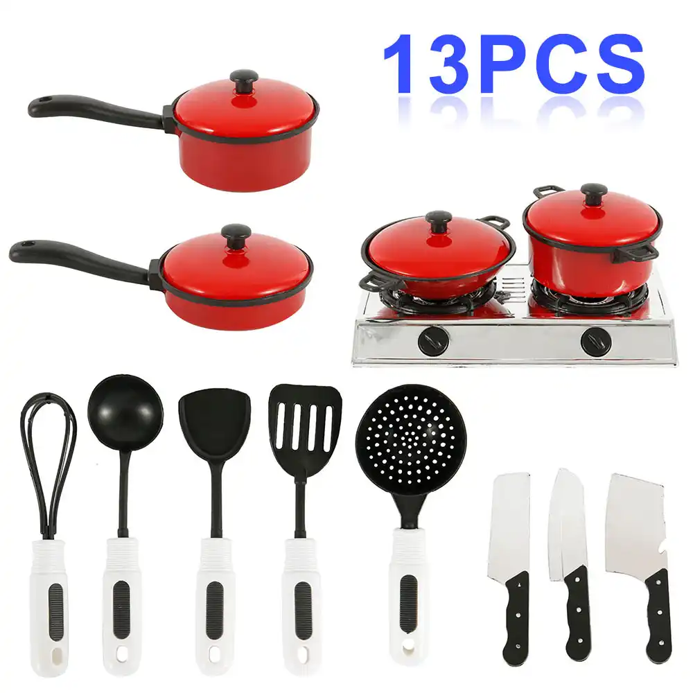 toy kitchen pans