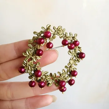 

American designer cranberry plant brooch fruit loops pin rose red corsage women deserve to act the role of pin cap