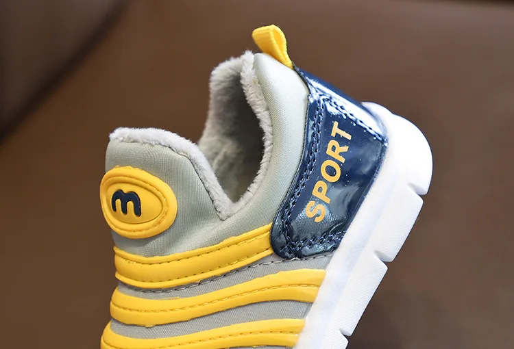 Модные зимние детские кроссовки, теплая плюшевая детская хлопковая обувь, нескользящая Мягкая Спортивная обувь для мальчиков и девочек 1-5 лет