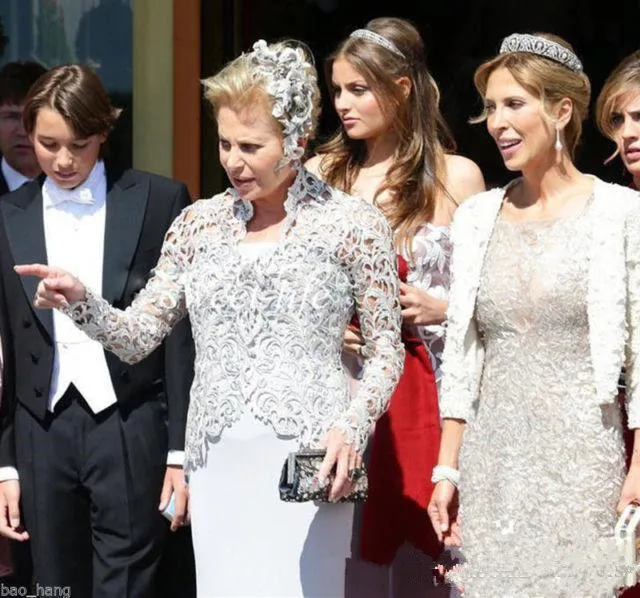 elegant-lace-mother-of-the-bride-dresses-formal-evening-gowns-v-neck-sheath-wedding-guest-dress