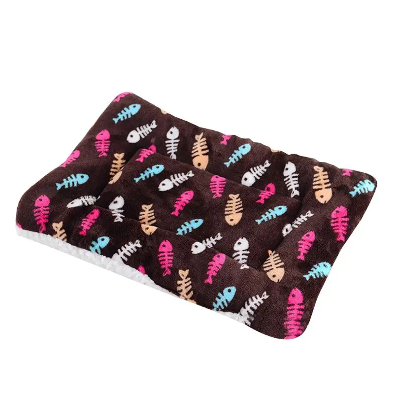 

Pets Soft Pet (Dog/Cat) Bed with Prints Reversible Fleece Crate Bed Mat