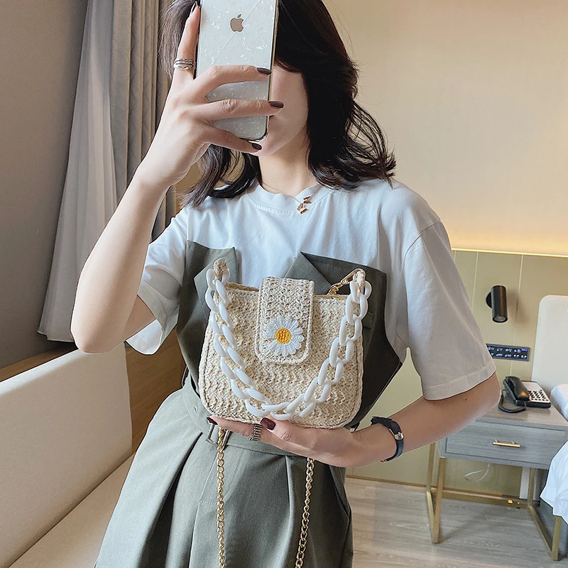 Bolsa Bordada Margarida