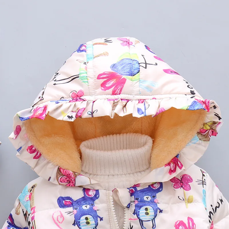 Chaqueta de bebé para nignas/ г., новое зимнее хлопковое пальто для девочек милое пальто с граффити winter2-7T, бархатная куртка Детская куртка