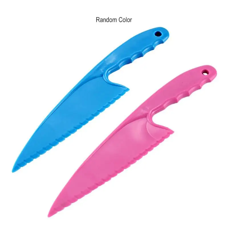 

1PC Kitchen Cooking Gadgets Food Grade PP Pizza Cutter Knife Dough Cake Knife Cutting Utensils For DIY Baking Tools Random Color