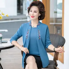 

Women Fake Two Pieces Embroidery T Shirt Women Long Sleeve Top Pullovers Spring Fall New Mother O neck Tee Shirt Femme