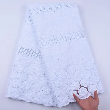 

Wholesale Cotton African Lace Fabric Swiss Voile Pure White Lace Fabric 2020 Nigerian Lace Fabrics Dry Lace With Stones S1967