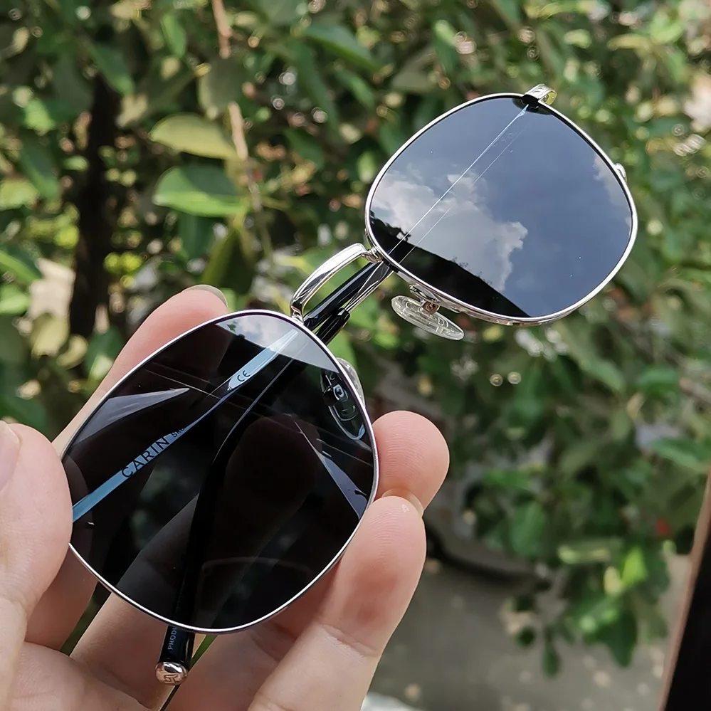 

2020 Stainless Steel Rectangular Sun glass Grey Lens