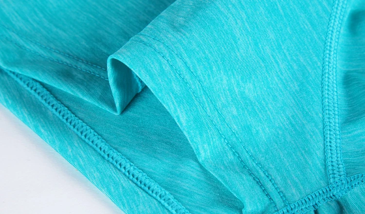 3405543951_692561676