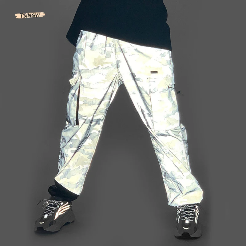 

Tsingyi Hight Street Grey Camouflage Reflective Pants Men Pocket Loose Sweatpants Man Reflective Trouser