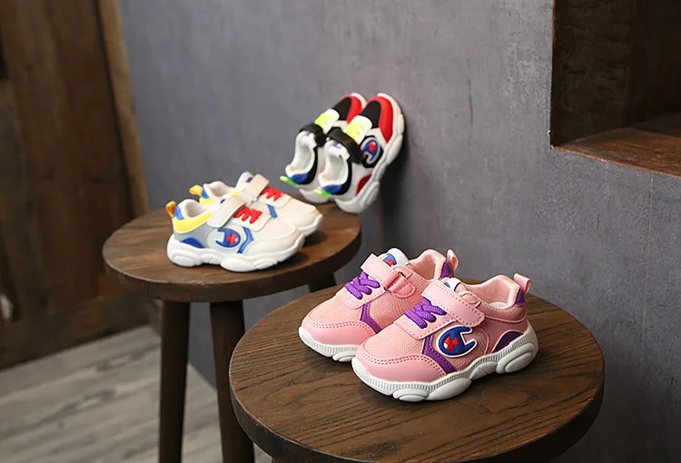 Fashion Explosion Children's Sports Shoes Spring and Autumn New Boys Casual Shoes Breathable Girls Net Red Bear Shoes