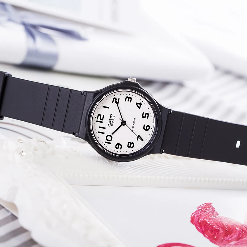 Часы Casio, светильник, маленькие спортивные маленькие кварцевые часы для мужчин и женщин, MQ-24-7B2