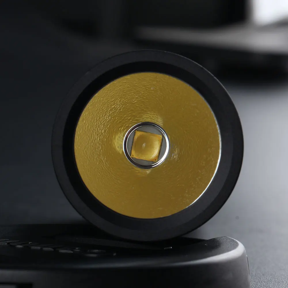 Convoy S11 CREE XHP50.2 Aluminium Alloy 18W 3000K 6500K 2400lm LED Flashlight