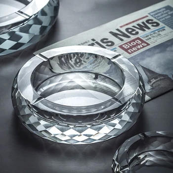 

10cm Pineapple Prain Crystal Ashtray Europe Style Table Ashtray Glass Round Ash Tray Cigarette Storage Box Bar Home Smoking