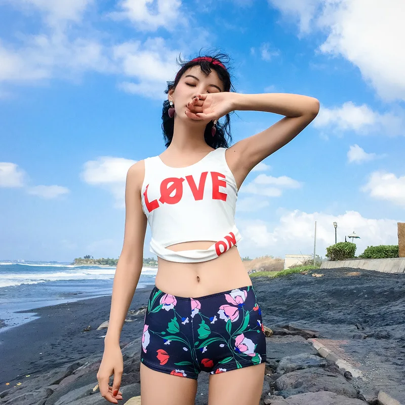 

Betis 2018 Bathing Suit Women's Three-piece Set GIRL'S Cool Students Push up Boxer Split Type Spa Resort Tour Bathing Suit