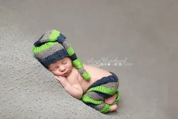 

2Pcs Newborn Baby Photography Costume Prop Green blue Striped Crochet Hat Wool Knitted Cap with Suspender Pants Set for Photo