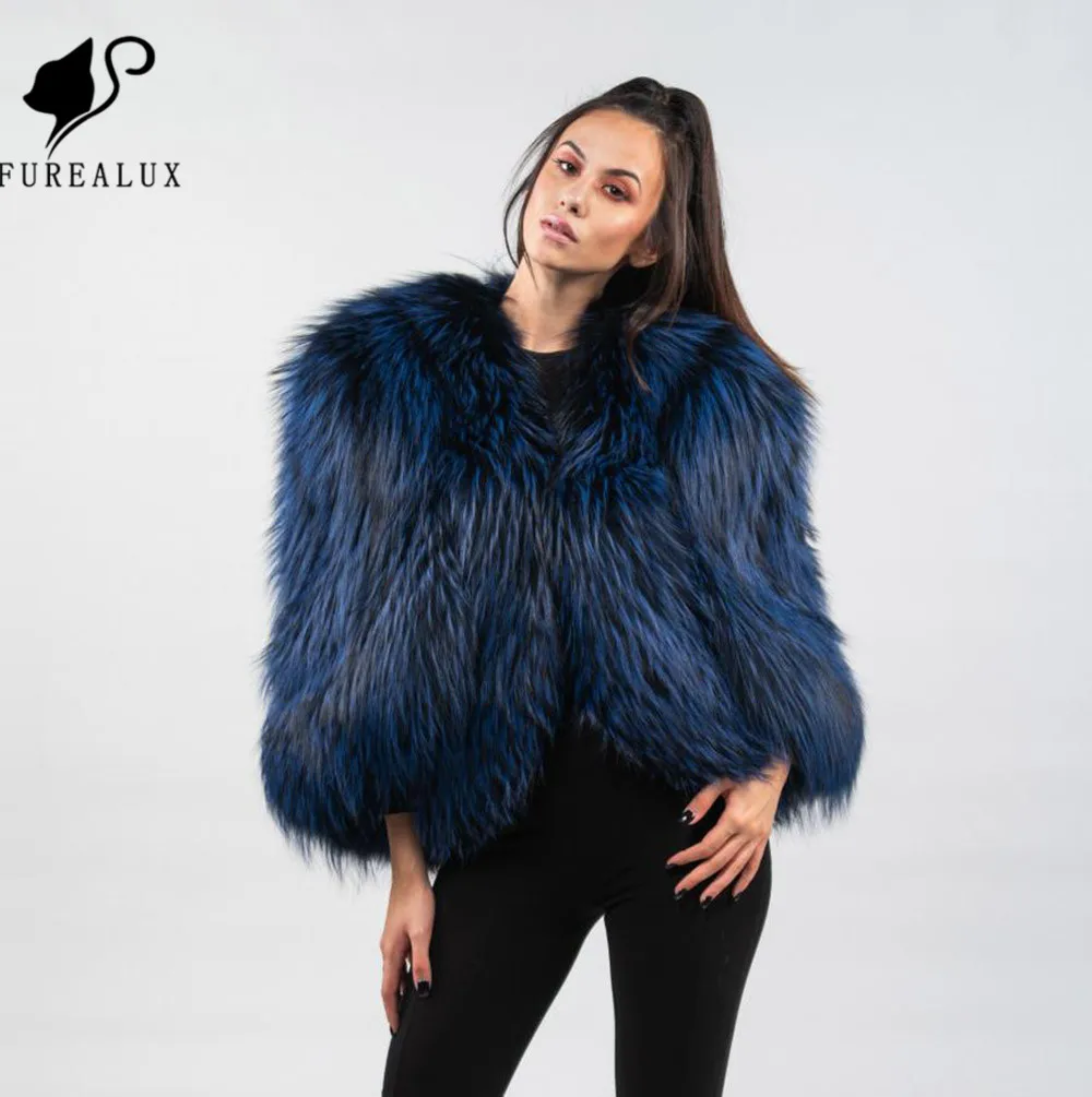 

One size 60cm Winter Women's Coats Genuine Red Fox Fur Cape Warm Cloak Fashion Poncho Real Fox Fur Shawl Female Scarf Cape