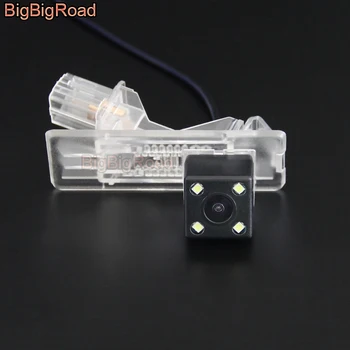 

BigBigRoad For Renault Duster / Dacia Duster / Reversing Rear View Camera / HD Back up Camera / License Plate Light Installation
