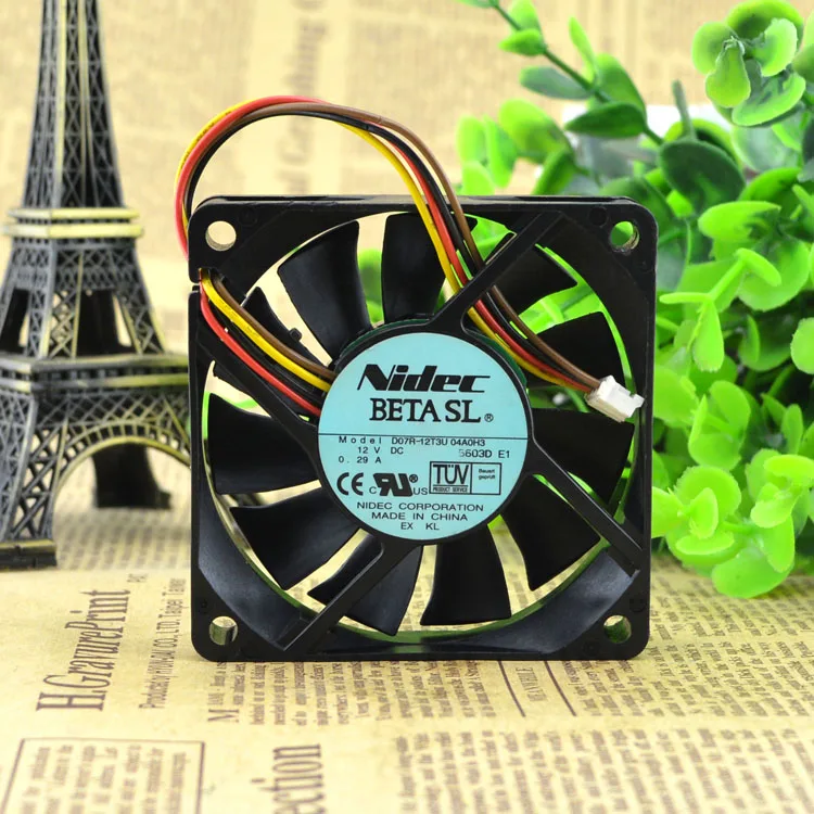 D07R-12T3U 04A0H3 7015 DC 12 В 0.29A 4 провода защита двигателя охлаждения