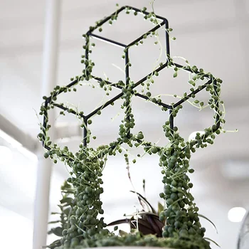 

Garden Metal Trellis, Lattice-Shaped Plant Trellis for DIY Potted Climbing Plants Support, Flower Vegetables Rose Vine