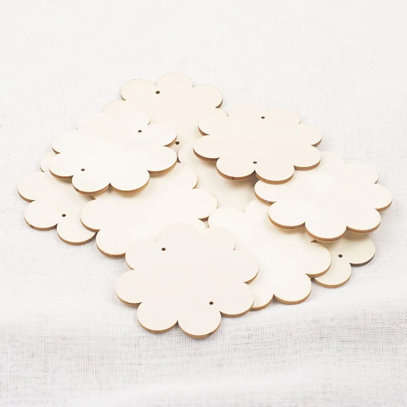 

20/40/50PCS DIY Wooden Plum Blossom Shape Pendant Creative Handmade Material Wood Chips Wooden Crafts Home Decoration Background
