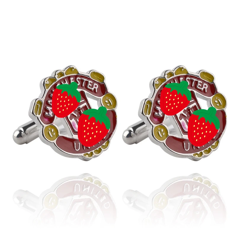 Fashion football club logo cufflinks with Barcelona Real Madrid Manchester United logo accessories for football fans - Окраска металла: 2