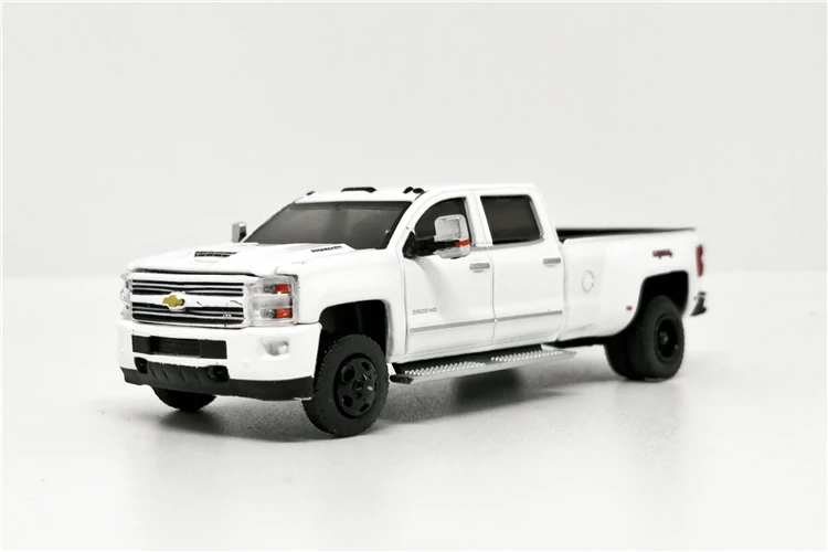 Greenlight 1: 64 Chevrolet Silverado 3500 HD DURAMAX двойственно пикап белый без коробки
