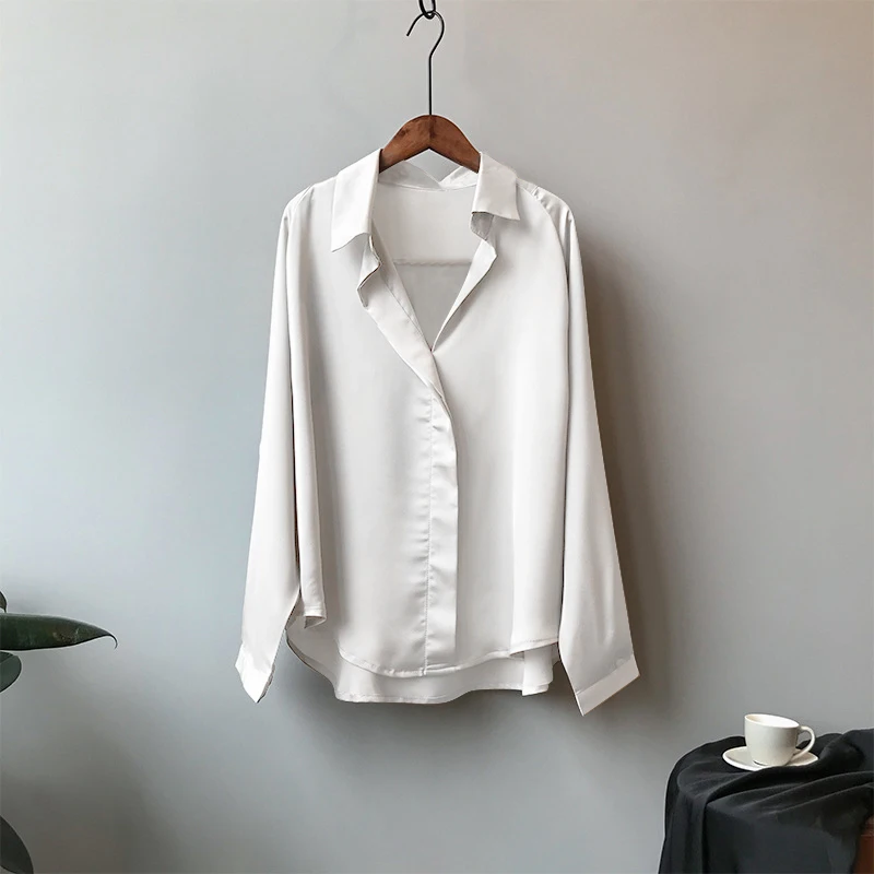 Новинка, элегантная однотонная атласная блузка, Женская Повседневная рубашка с длинным рукавом, Женская Офисная Свободная блузка с отложным воротником, туника, блузы - Цвет: White