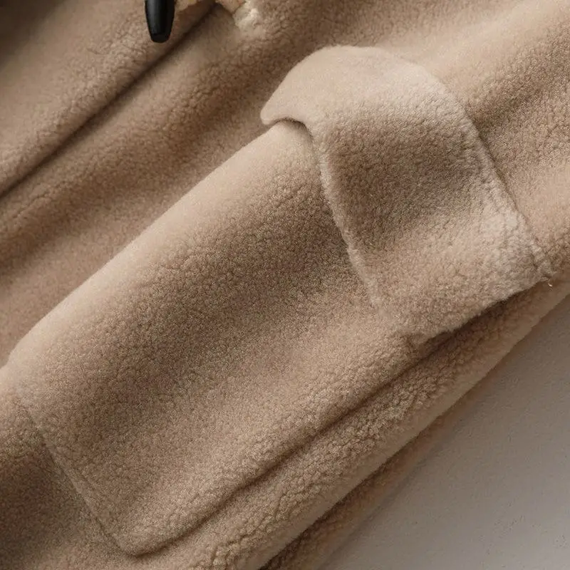 Женская осенне-зимняя натуральная шерсть шуба женская теплая Толстая овечья стрижка куртка Hornbuckle с капюшоном из овечьей шерсти верхняя одежда N49