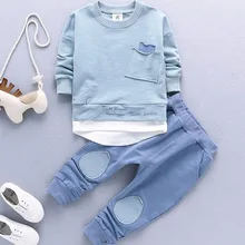 Г. Новая Осенняя детская одежда из чистого хлопка с длинными рукавами удобные детские костюмы с рисунками из мультфильмов