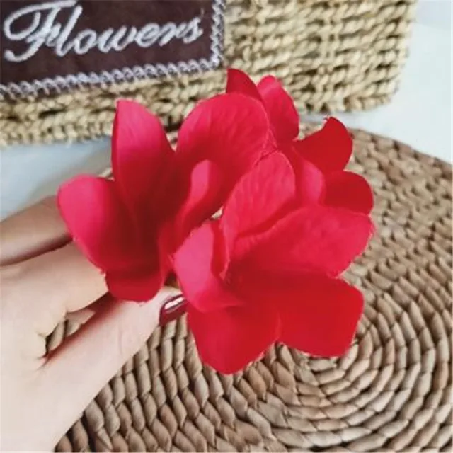 40pcs Artificial Frangipani Flower 3 Heads/Piece Silk Plumeria Rubra Flower Heads for Wedding Party Floral Decoration Red