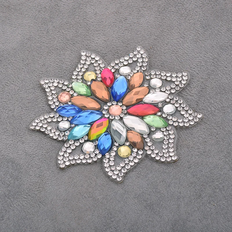 JUNAO-1pcs-75mm-Hotfix-Mix-Color-Flowers-Rhinestones-Patches-Glass-Beads-Appliques-Iron-On-Patches-for (1)