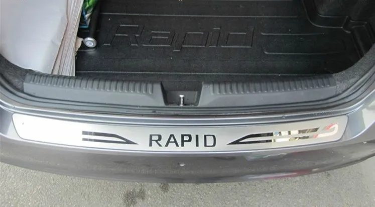 Для Skoda Rapid Стайлинг автомобиля стикерами после охраны задний бампер багажник порога пластины авто аксессуары 2013- 1 шт
