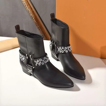 

Women Ankle Boots Fashion Rivets Buckle Decor Women Martin Boots Autumn Winter Chunky Low Heels Short Boots alcubieree Shoes