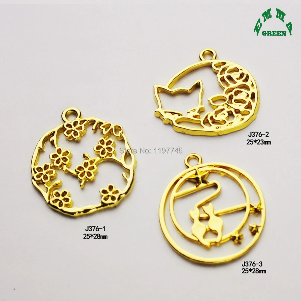 Gold Mold Charm Hollow Wreath Flower Cat Metal Pendants Charms Accessories for Jewelry Making Handmade Finding 20pcs 28mm