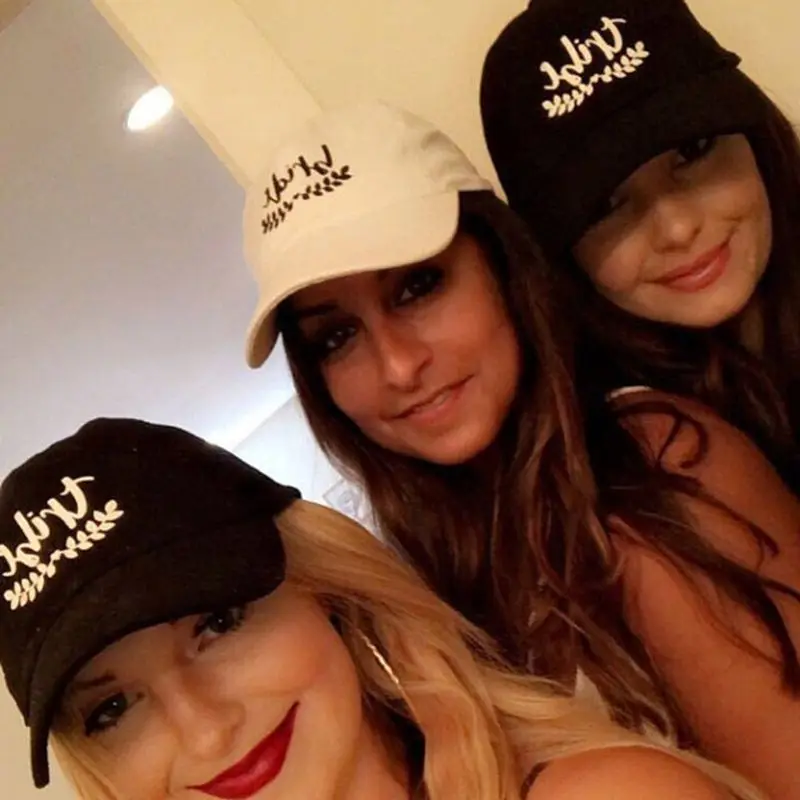 Бейсболка Snapback, кепка с острым носком, регулируемая Милая Свадебная девичник, девичник, подарок для невесты, подружек невесты
