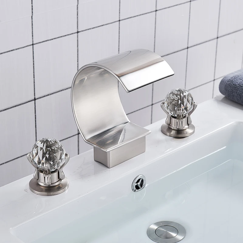 Gold Bathroom Basin Faucet Brass Deck Mounted Double handle Cold and Hot Waterfall Basin faucet
