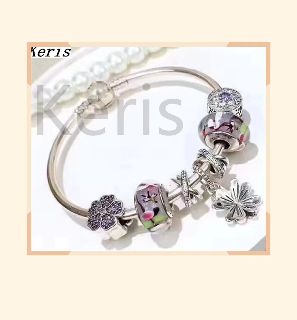 

High Quality Reproduction 1:1 100% Silver Riotous Color Floral String Bracelet Free Delivery