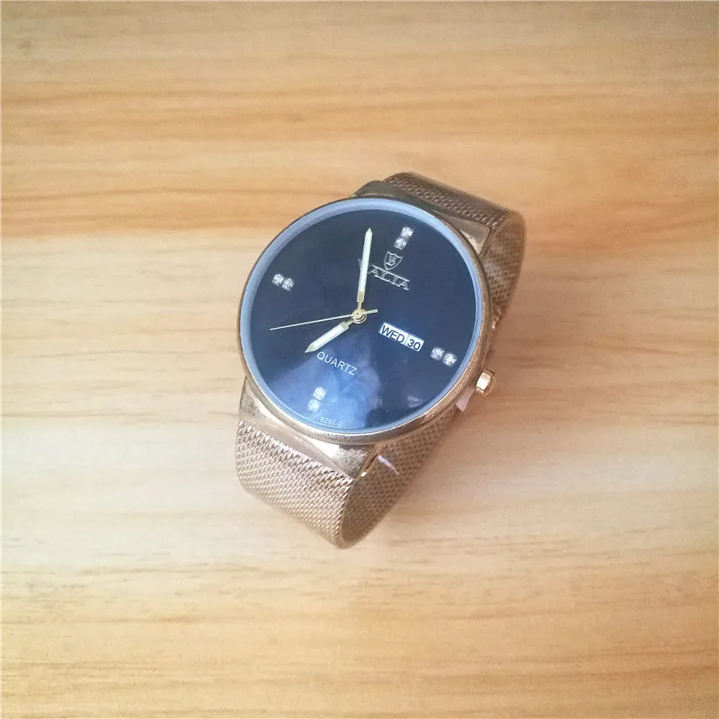 Брендовые мужские часы со стразами военные спортивные наручные подарок